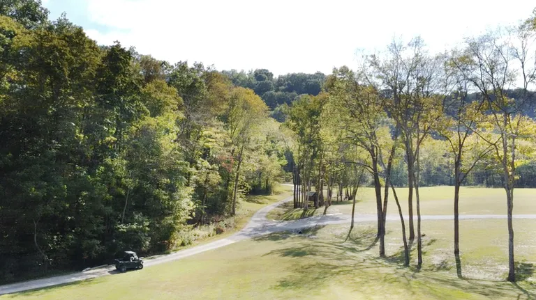 Nashville, TN Real Estate | View 5204 Drury Ln | room 47 | View 48