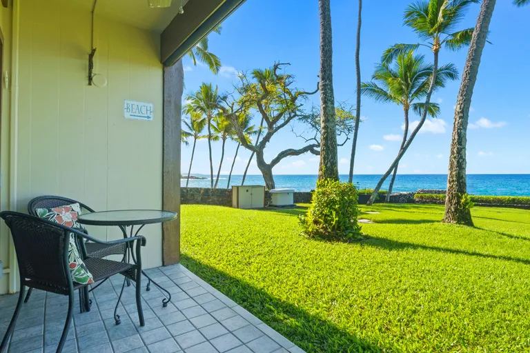New York City Real Estate | View 75-6100 Alii Dr #E3 | 006 | View 6