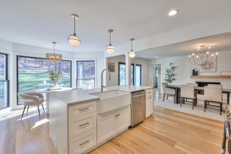 Nashville, TN Real Estate | View 5552 Hillview Dr | room 5 | View 6