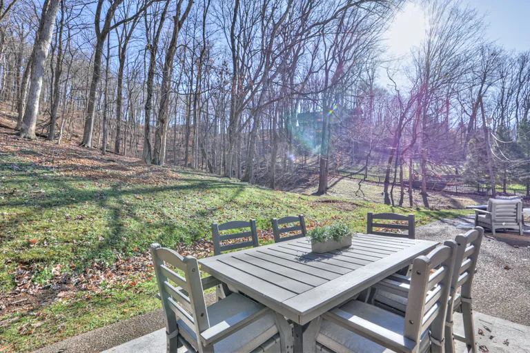 Nashville, TN Real Estate | View 5552 Hillview Dr | room 32 | View 33