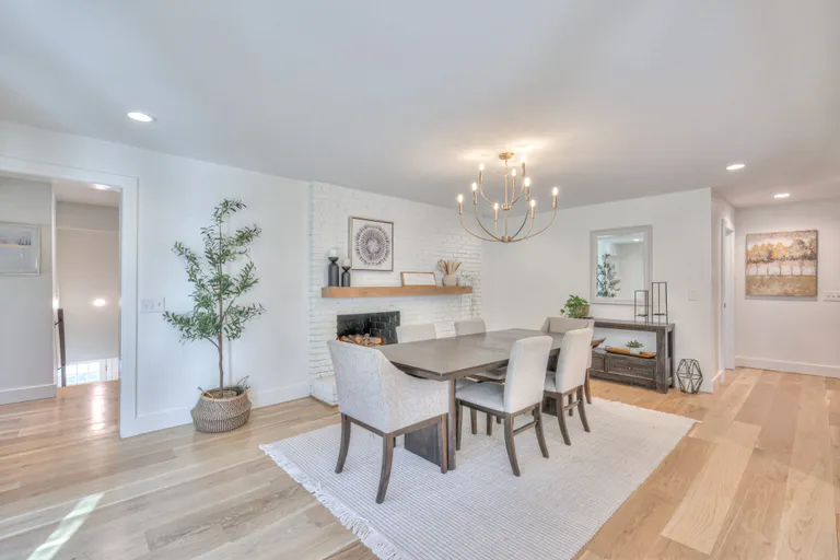 Nashville, TN Real Estate | View 5552 Hillview Dr | room 6 | View 7