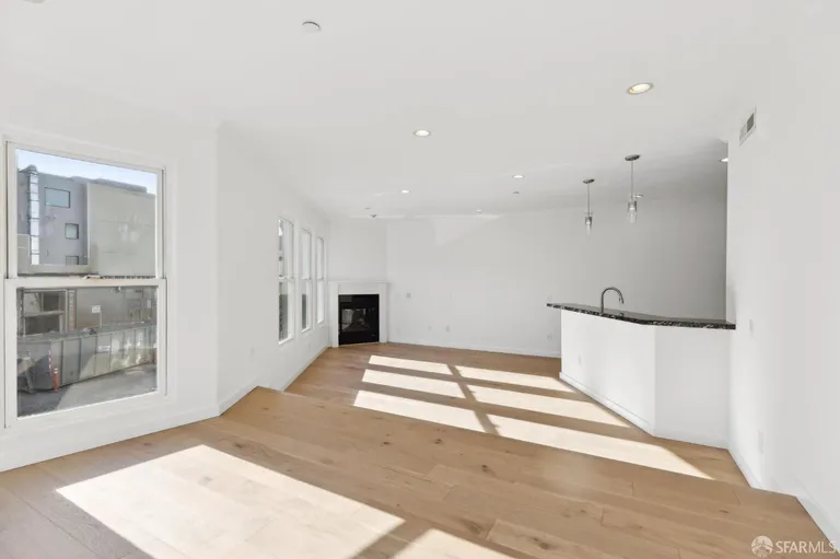 Northern California Real Estate | View 199 Tiffany Avenue #211 | room 10 | View 11