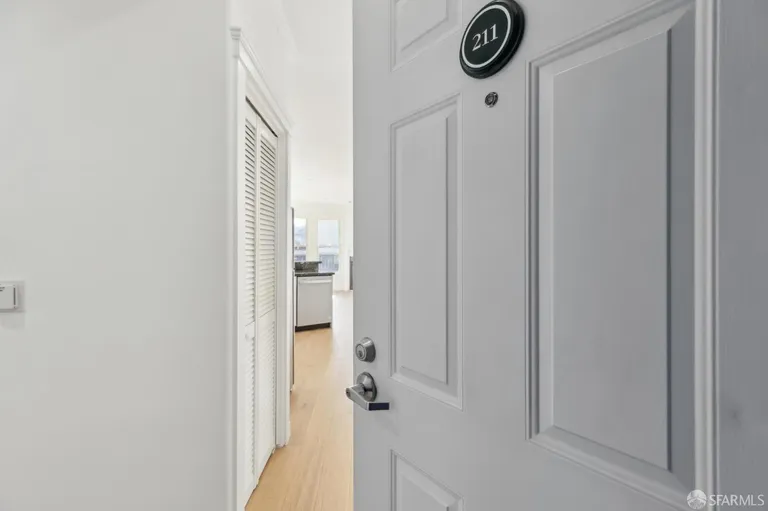 Northern California Real Estate | View 199 Tiffany Avenue #211 | room 3 | View 4