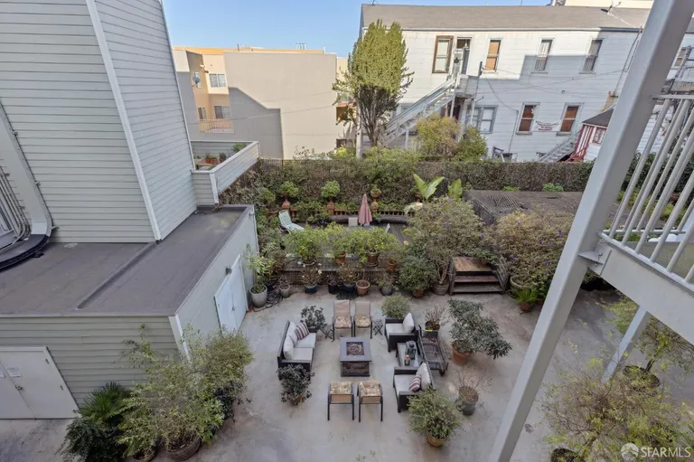 Northern California Real Estate | View 199 Tiffany Avenue #211 | room 28 | View 29