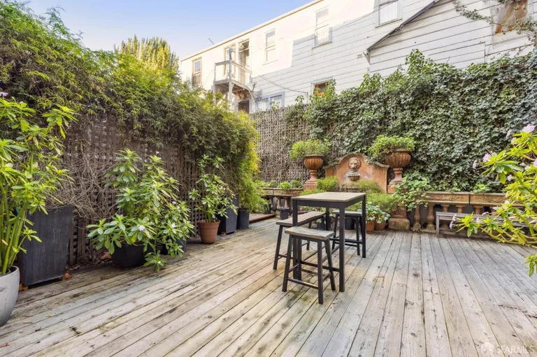 Northern California Real Estate | View 199 Tiffany Avenue #211 | room 29 | View 30