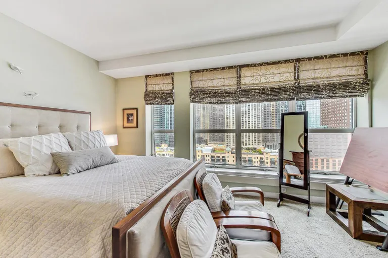 New York City Real Estate | View 445 E North Water, E1504 | room 14 | View 15