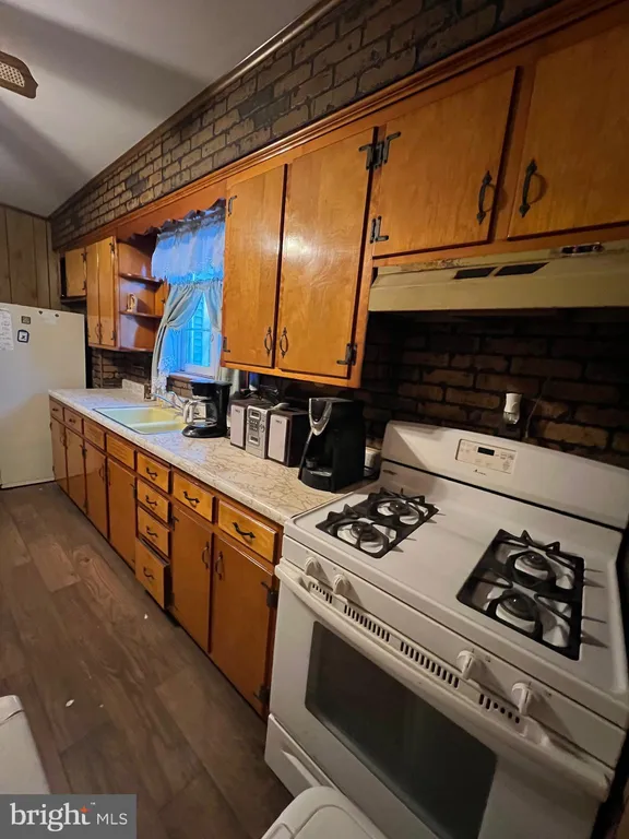 Central NJ/Bucks County, PA Real Estate | View 222 Landing Street | room 2 | View 3
