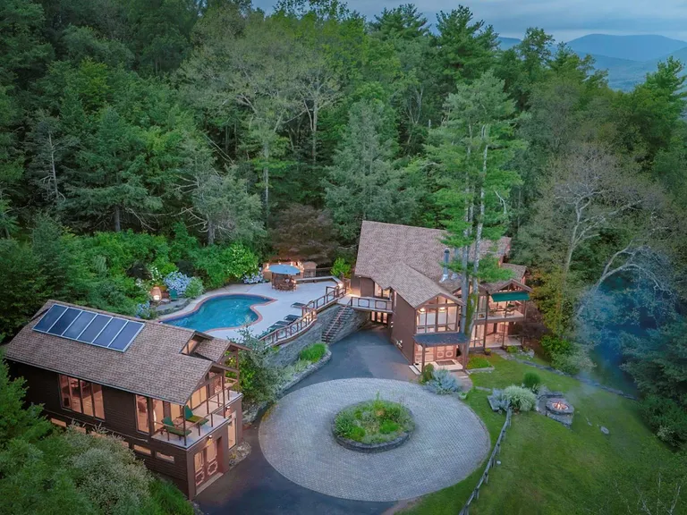 Hudson Valley Real Estate | View 75 Hill 99 | 4 Beds, 3 Baths | View 1