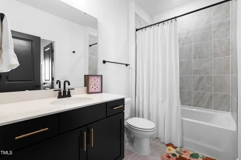 Raleigh, NC Real Estate | View 8132 Baronleigh Lane | room 35 | View 36