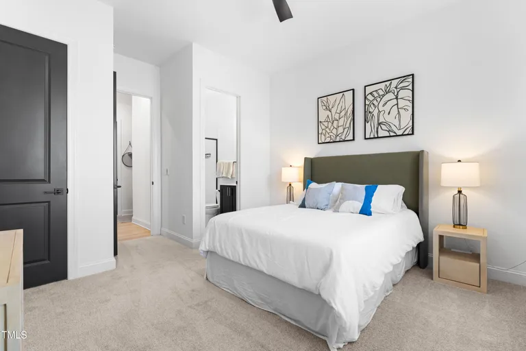Raleigh, NC Real Estate | View 8132 Baronleigh Lane | room 38 | View 39