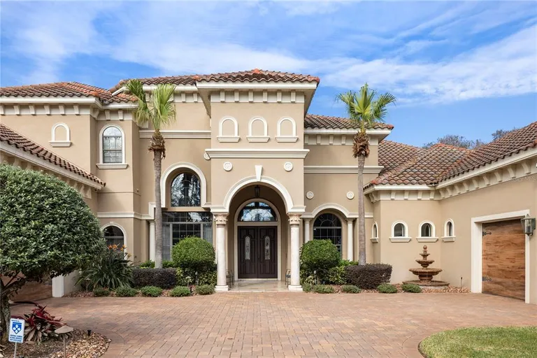 Central Florida Real Estate | View 9213 Foxhall Court | room 1 | View 2