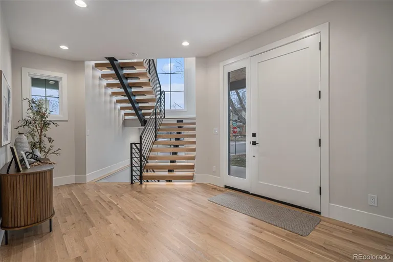 Denver Real Estate | View 760 Jersey Street | room 8 | View 9