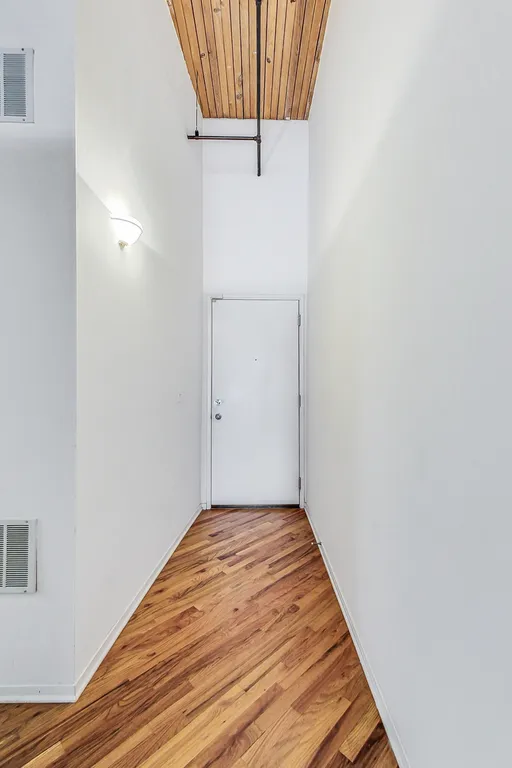 New York City Real Estate | View 2654 W Medill, 209 | room 8 | View 9