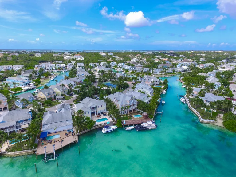 New York City Real Estate | View 7 Governors Cay, Sandyport | GCS-GC-64 | View 20