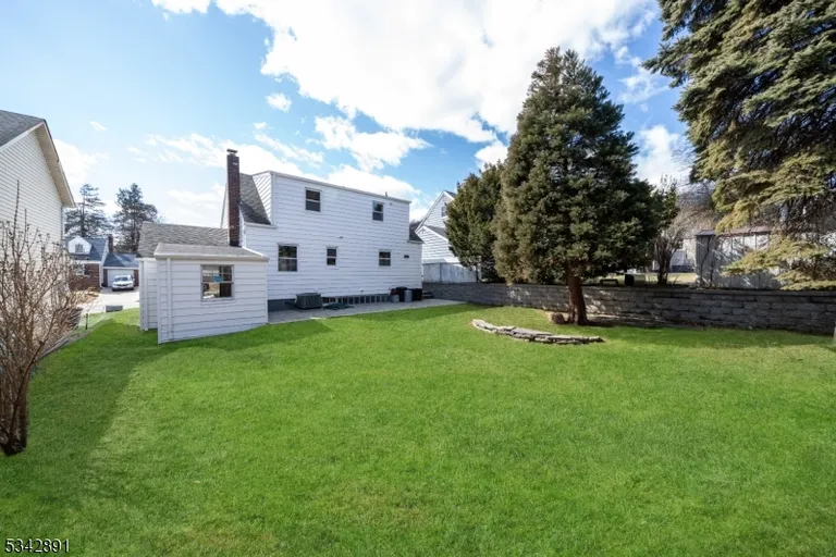Jersey City/Hoboken Real Estate | View 72 Emerson St | room 32 | View 33