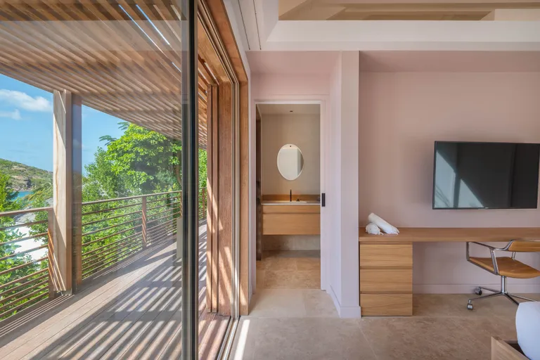 St Barth Real Estate | View CR-LIN Marigot | Villa-Linda-StBarth-57 | View 33