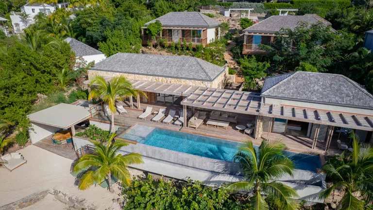 St Barth Real Estate | View CR-LIN Marigot | Villa-Linda-StBarth-80 | View 48