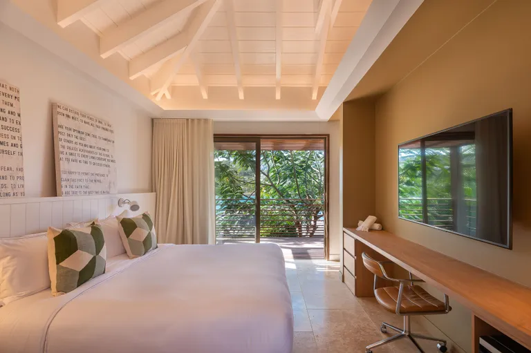 St Barth Real Estate | View CR-LIN Marigot | Villa-Linda-StBarth-64 | View 39