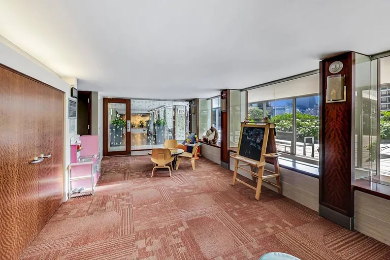 Chicago Real Estate | View 400 E Randolph, 3628 | room 24 | View 25