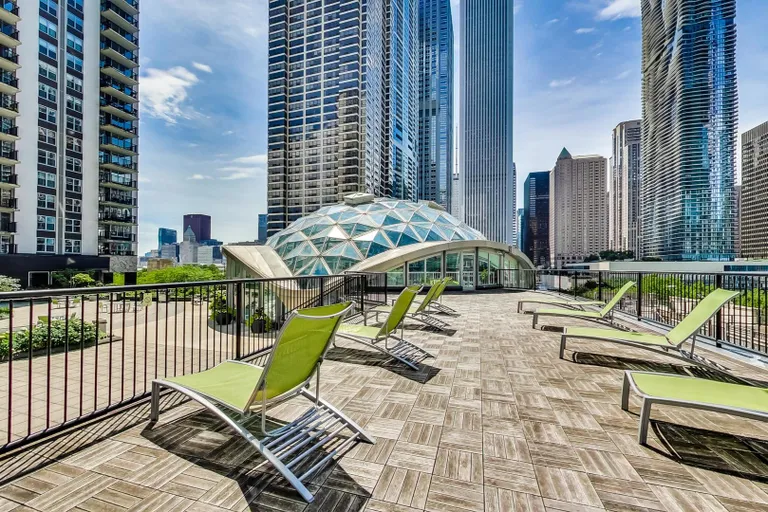 Chicago Real Estate | View 400 E Randolph, 3628 | room 13 | View 14