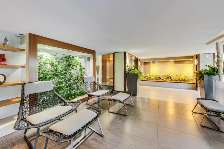 Chicago Real Estate | View 400 E Randolph, 3628 | room 23 | View 24