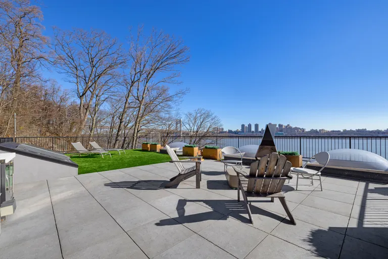 New York City Real Estate | View 34 Shore Road | room 33 | View 34