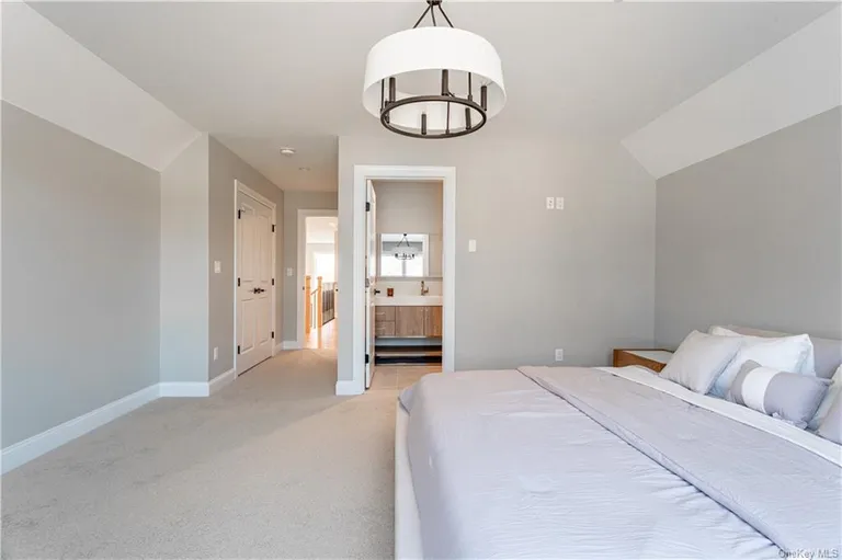New York City Real Estate | View 43 Wildwood Drive | room 25 | View 26