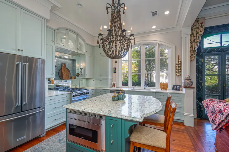 Savannah Real Estate | View 108 West Harris Street | room 13 | View 14