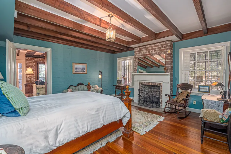 Savannah Real Estate | View 108 West Harris Street | room 34 | View 35
