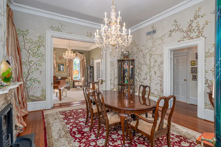 Savannah Real Estate | View 108 West Harris Street | room 8 | View 9