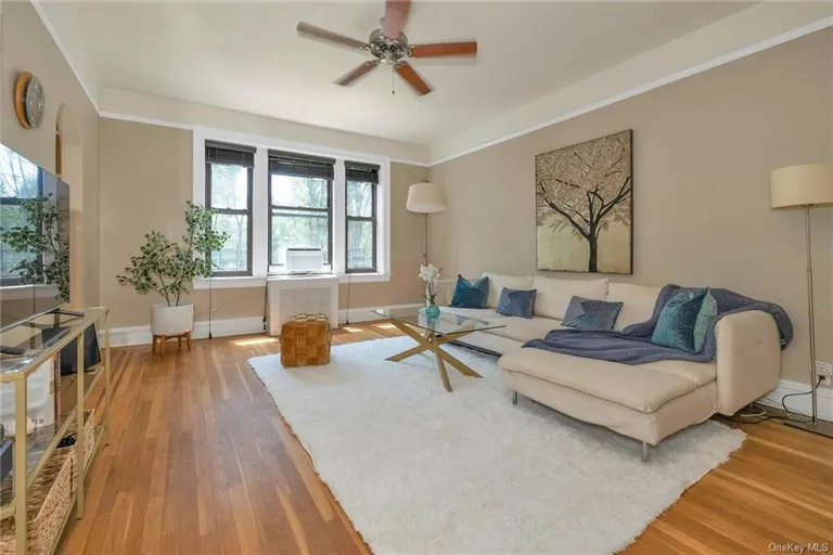 New York City Real Estate | View 240 Bronxville Road #B3 | room 3 | View 4