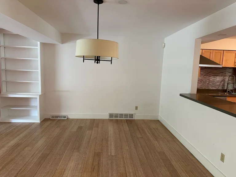 New York City Real Estate | View 22 Lower Lane | room 9 | View 10