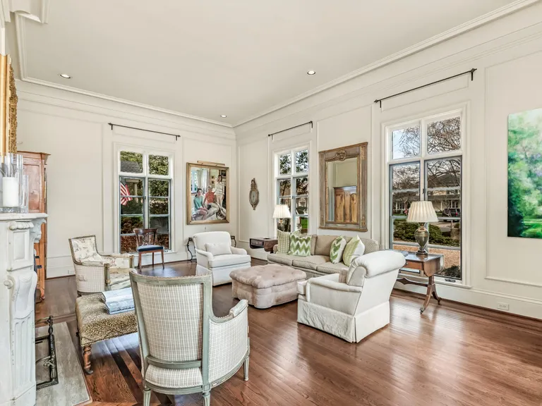New York City Real Estate | View 1414 Biltmore Drive | Living Room | View 5