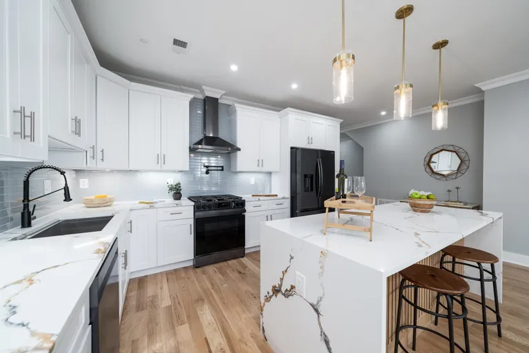 Jersey City/Hoboken Real Estate | View 335 Virginia Ave Unit# 1 | room 2 | View 3