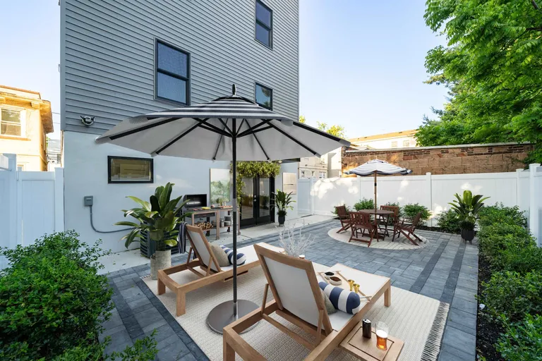 Jersey City/Hoboken Real Estate | View 335 Virginia Ave Unit# 1 | room 23 | View 24
