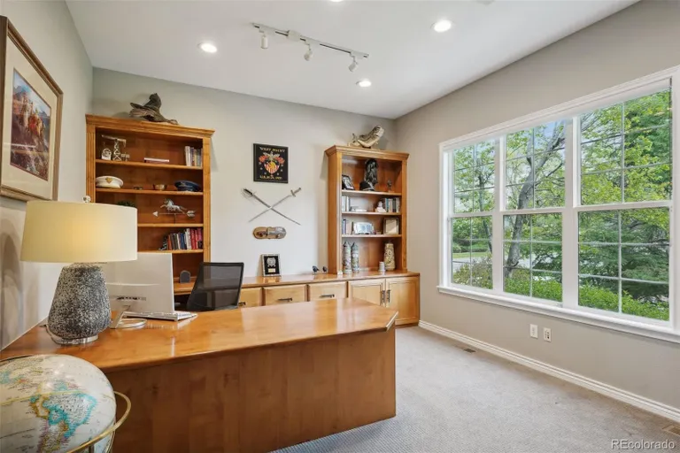 New York City Real Estate | View 11077 Meade Court | room 5 | View 6