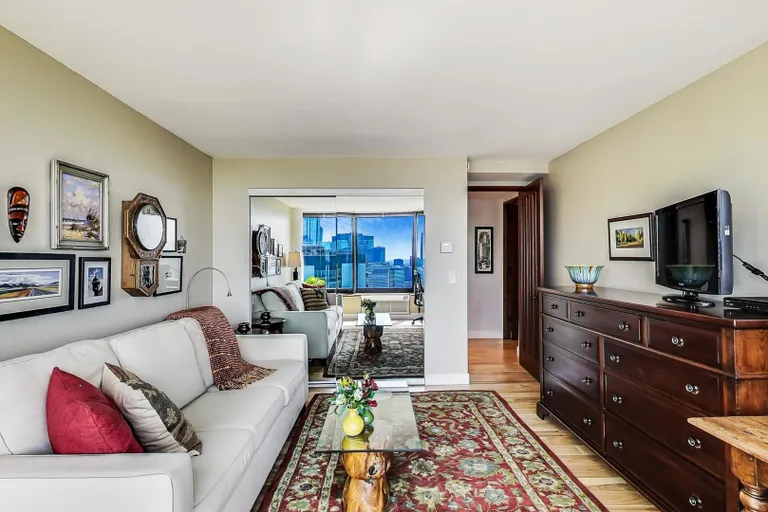 New York City Real Estate | View 155 N Harbor, 3503 | room 18 | View 19