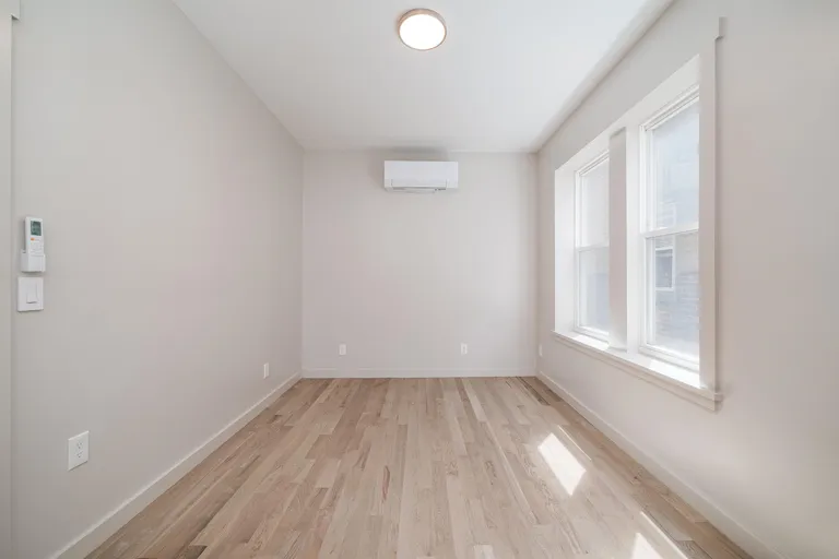 New York City Real Estate | View 8 Webster Ave Unit# 3 | room 14 | View 15