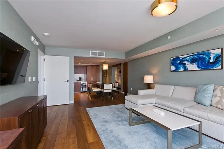 New York City Real Estate | View 2139 Kuhio Avenue, #2805 | room 3 | View 4