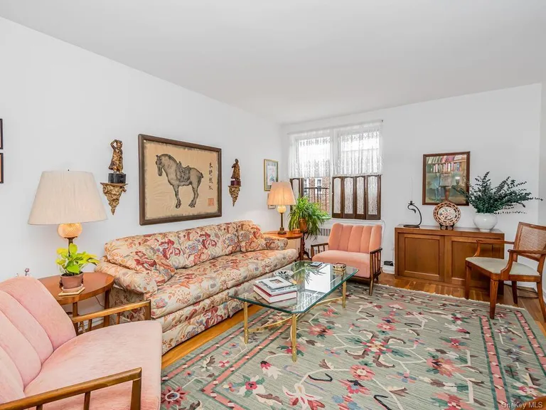New York City Real Estate | View 245 Parkview Avenue #6 I | room 4 | View 5