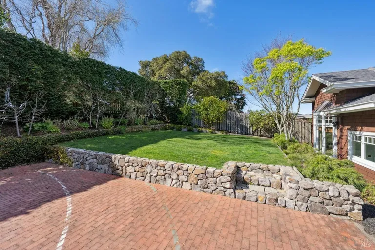 Northern California Real Estate | View 906 Vernal Avenue | room 51 | View 52