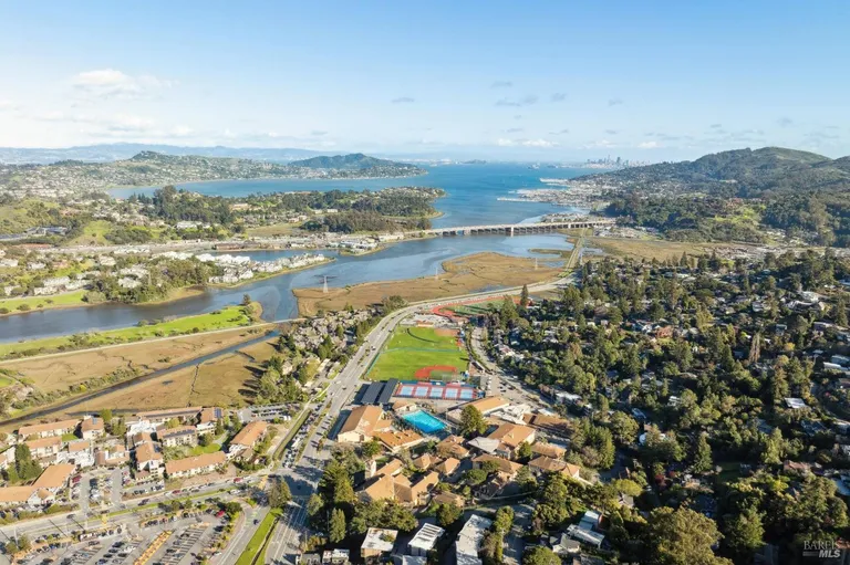 Northern California Real Estate | View 906 Vernal Avenue | room 63 | View 64