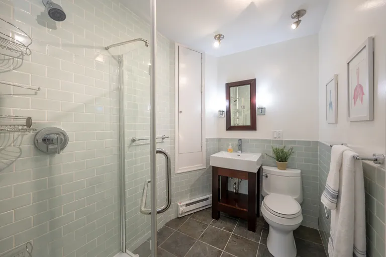 New York City Real Estate | View 444 Jersey Ave #6 | 444 Jersey Ave - Bathroom 2 | View 7