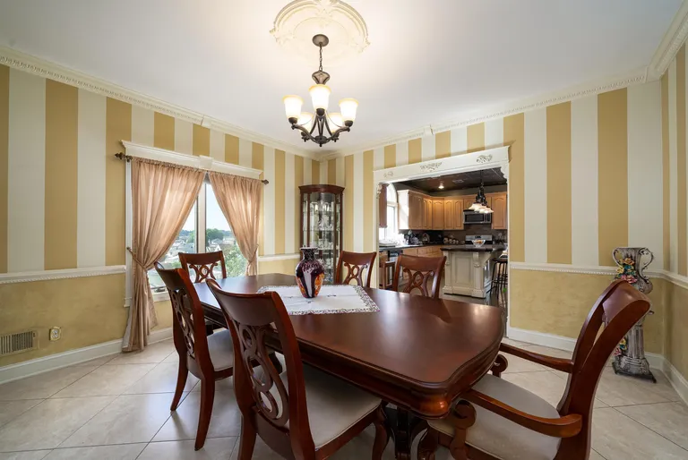 Jersey City/Hoboken Real Estate | View 361 Roosevelt Ave | room 6 | View 7