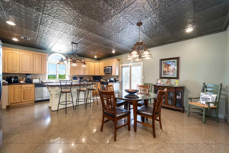 Jersey City/Hoboken Real Estate | View 361 Roosevelt Ave | room 7 | View 8