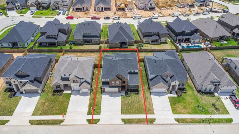 Houston Suburbs Real Estate | View 3032 Mesquite Pod Trail | room 1 | View 2