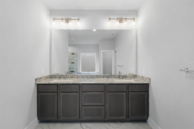 Houston Suburbs Real Estate | View 3032 Mesquite Pod Trail | room 8 | View 9