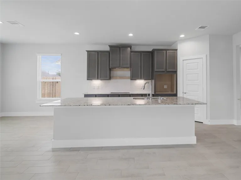 Houston Suburbs Real Estate | View 3032 Mesquite Pod Trail | room 4 | View 5