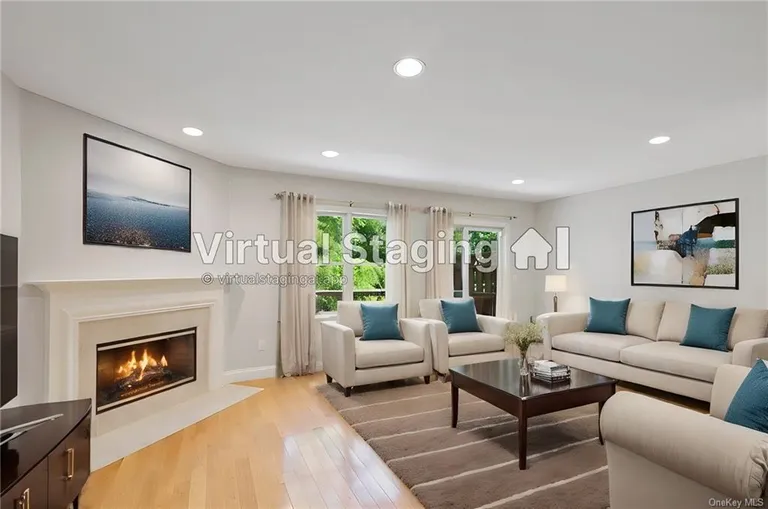 Westchester Real Estate | View 409 Glenwood Drive | room 6 | View 7