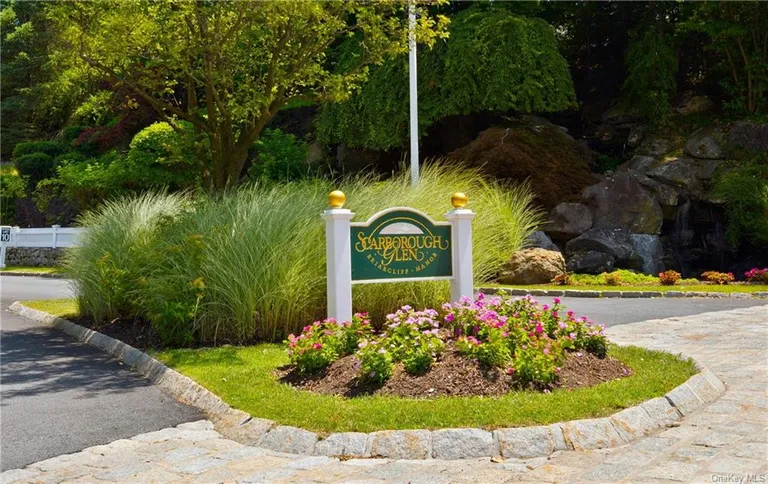 Westchester Real Estate | View 409 Glenwood Drive | room 17 | View 18